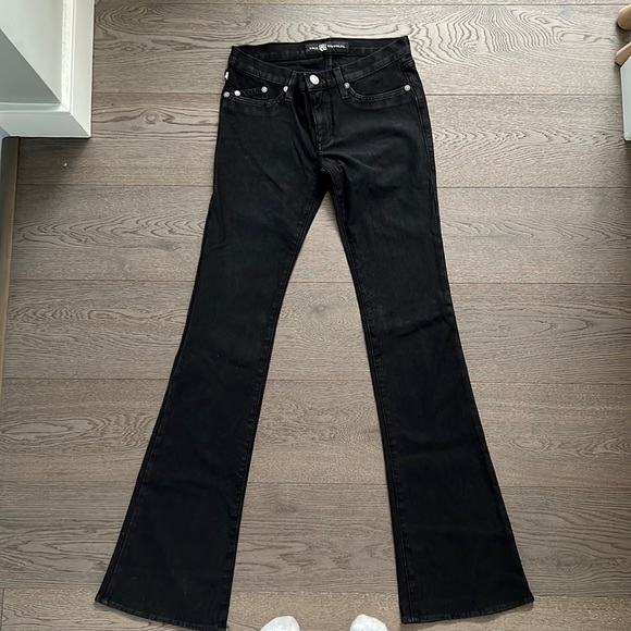 Women’s Rock & Republic Flare Jeans - Picture 3 of 5
